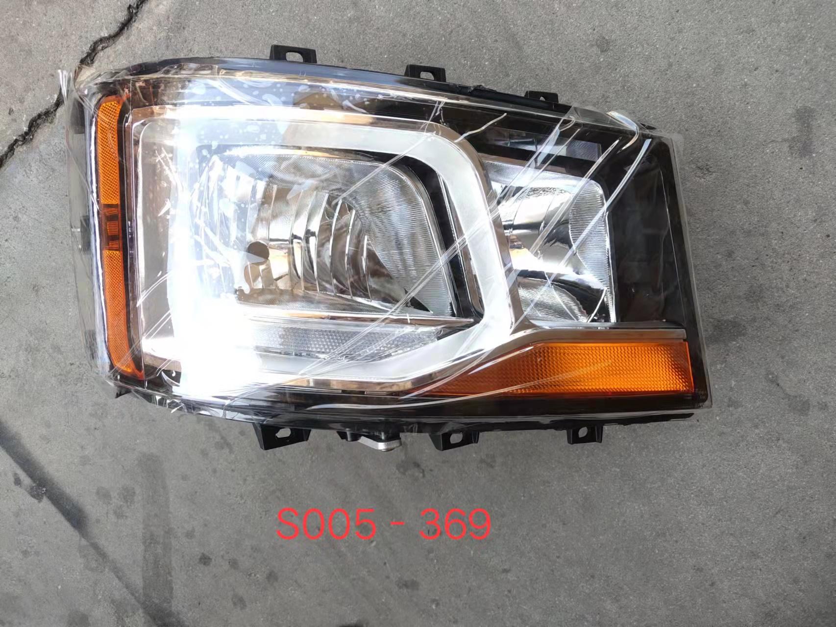 2655843 HEAD LAMP AUTO ELECTRIC RH for SCANIA-SERIES 6 P/P  2011 S730